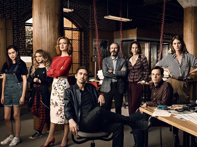 হল্ট অ্যান্ড ক্যাচ ফায়ার সিরিজের পোস্টার